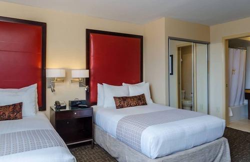 Dupont Circle Hotel | 3 Comfortable Units w/Kitchen, Pet-friendly, Short Drive to Dupont Circle