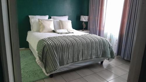 Waparand Apartment | 3 Cosy sleeper wapadrand Pretoria