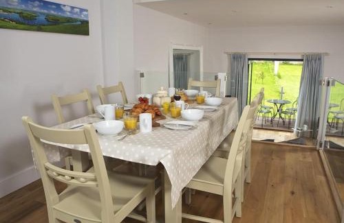 Salcombe House | 3 Eddystone Row