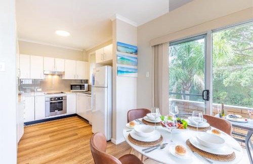 Fingal Bay Apartment | 3 Fingal Court