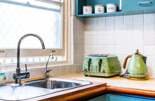 Coolbinia Apartment | 3 Funky &cool Family Coolbinia 2br For 4