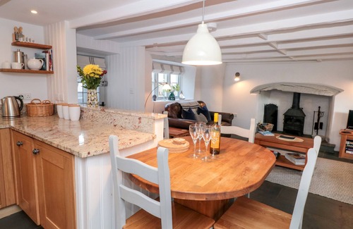 Dittisham Cottage | 3 GLENDALE COTTAGES, character holiday cottage in Dartmouth