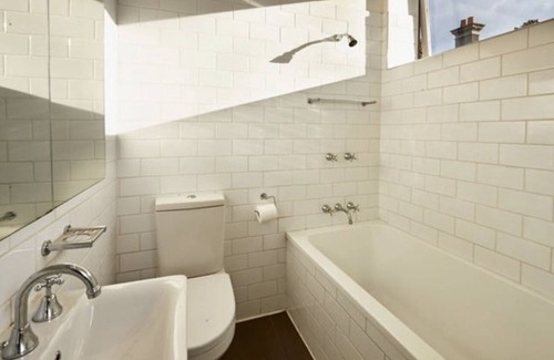 Armadale North House | 3 GrandKing executive Art living house