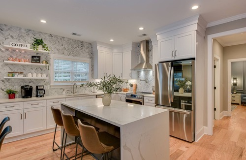 Augusta House | 3 King Suites - Brand New Luxury Home in Augusta