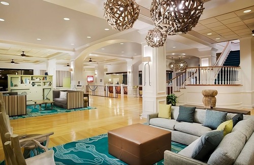 Lake Buena Vista Hotel | 3 Lake Buenas Vista Family Units: Disney-World Shuttle, Aquatic Playground