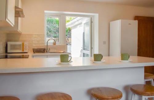 Par House | 3 Le Dorney Villa - Uk49820