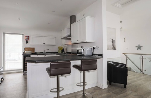 Rhyd-y-clafdy Cottage | 3 Marina View