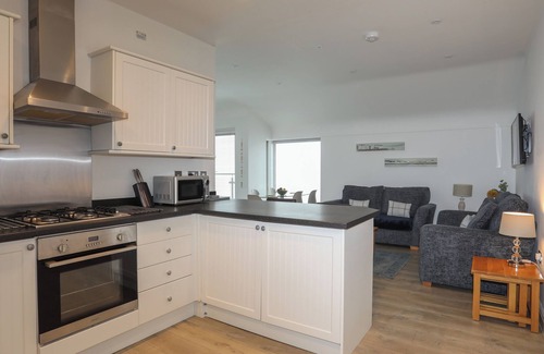 Rhyd-y-clafdy Cottage | 3 Marina View