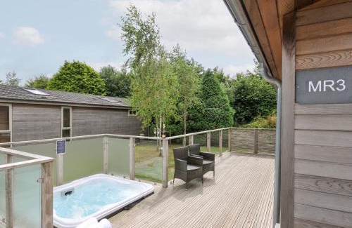 Dobwalls House | 3 Meadow Retreat