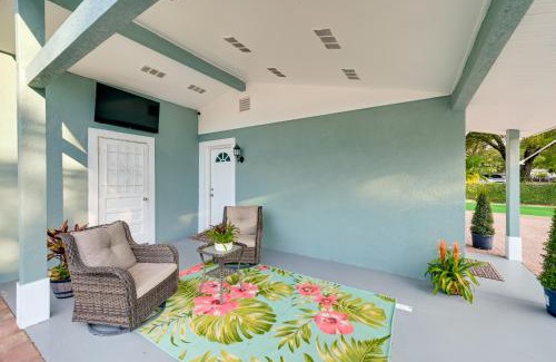 Bearss Plaza House | 3 Mi to Busch Gardens - Vacation Rental in Tampa