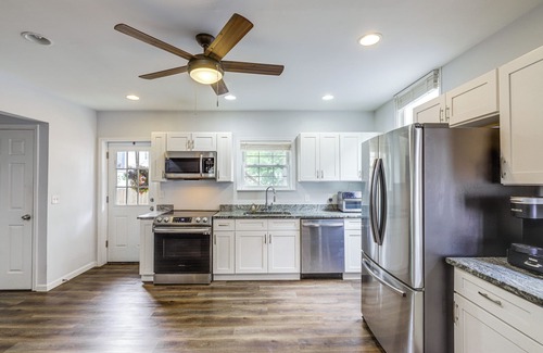 Latonia House | 3 Mi to Cincinnati: Covington Home w/Patio!