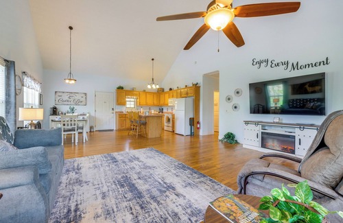 Hiawassee Cottage | 3 Mi to Dtwn Hiawassee: Mountain Cottage w/Views