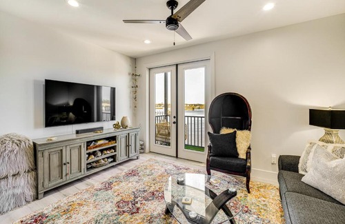 Gulfport Apartment | 3 Mi to Gulfport Beaches Waterfront Casa Pesce