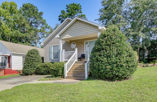 Aiken House | 3 Mi to Hopelands Gardens Family Aiken Home!