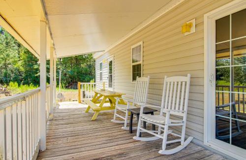 Hampstead House | 3 Mi to ICW Coastal Carolina Home with Pool Access