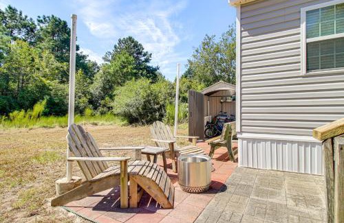 Hampstead House | 3 Mi to ICW Coastal Carolina Home with Pool Access