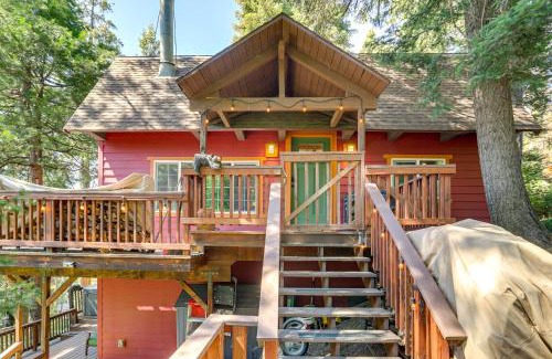 Arrowhead Villas House | 3 Mi to Lake Arrowhead Village Dog-Friendly Cabin