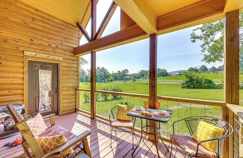 Hot Springs Cottage | 3 Mi to Lake Hamilton: 'tree Top Cabin'
