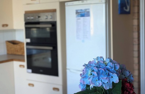Culburra Beach House | 3 Min walk to the beach, this little slice of heaven is your perfect getaway!
