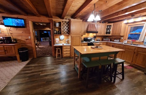 Washington House | 3 NIGHT OCT & NOV SPECIAL REDUCED RATE FRI, SAT AND SUN! 500 per night