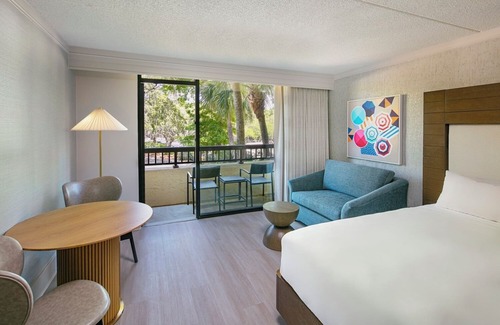 Shipyard Plantation Hotel | 3 Ocean View Units w/Balconies! Pools & Spa, Mini Golf, and Tennis Court Onsite
