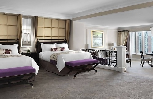 Las Vegas Hotel | 3 Premium 2 Queen City View Room at The Venetian, Outdoor Pool