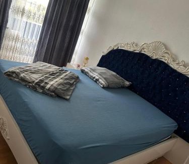 Halle Apartment | 3 Raum Wohnung