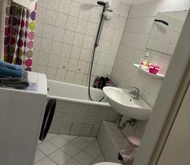 Halle Apartment | 3 Raum Wohnung