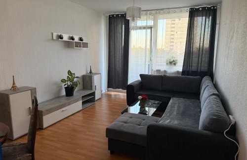 Halle Apartment | 3 Raum Wohnung