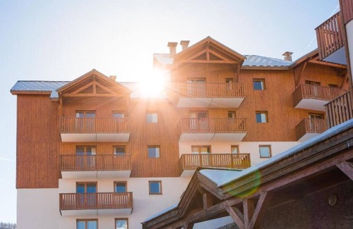 Puy-Saint-Vincent Apartment | 3-Room Apartment for 6 with Balcony in Scenic Puy-Saint-Vincent, Near Ski Slopes