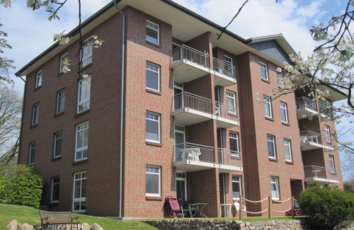 Zinnowitz Apartment | 3-room apartment 54 m² swimming pool, sauna, about 8 minutes to the beach, free wireless internet