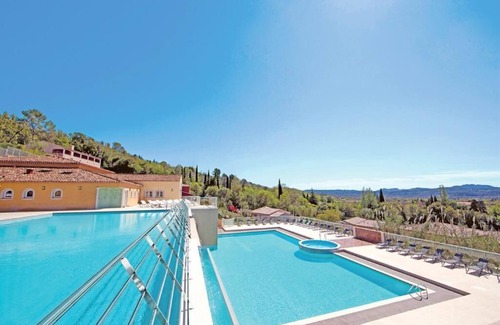 Callian Apartment | 3 room apartment - Domaine de Camiole * in Callian in the var