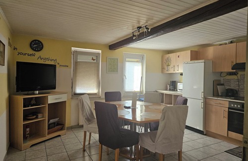 Ober-Morlen Apartment | 3 room apartment 'OM3', for 4 - 6 persons, 25 km to Frankfurt - North