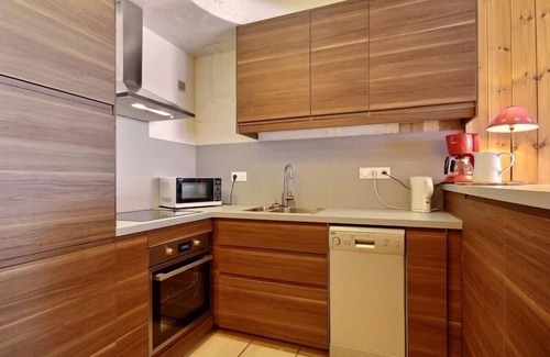 Plagne Centre Apartment | 3-room apartment, south balcony, ski-in/ski-out, WiFi, 6 ppl