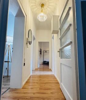 Aschaffenburg Apartment | 3-room apartment with parking space Sleepomat