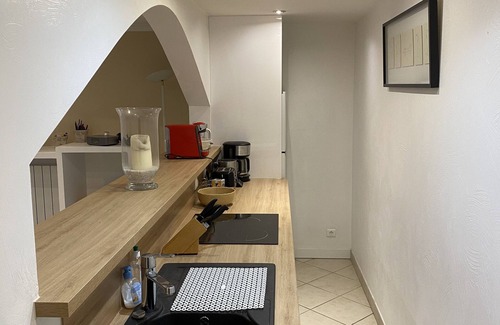 Biot Apartment | 3-room apartment with private pool (in season) and garden