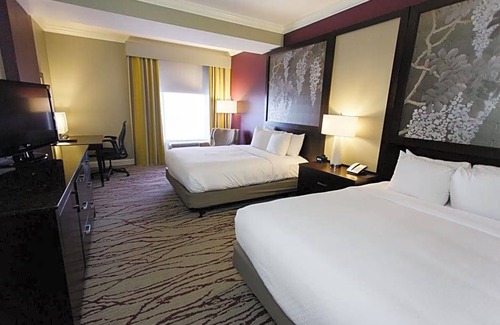 Historic District - North Hotel | 3-Star Hotel ∙ DoubleTree by Hilton Historic Savannah