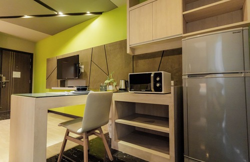 Su Thep Hotel | 3 Season