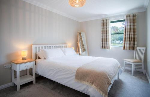 Little Haven Apartment | 3 St Brides Bay View - 3 Bedroom - Broad Haven
