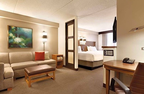 Mount Laurel Hotel | 3-Star Hotel ∙ Hyatt Place Mt. Laurel