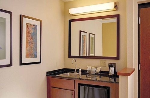Mount Laurel Hotel | 3-Star Hotel ∙ Hyatt Place Mt. Laurel