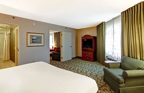 Thornhill Hotel | 3-Star Hotel ∙ Hilton Garden Inn Toronto/Markham