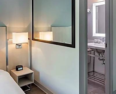 Bowery Hotel | 3-Star Hotel ∙ The Gatsby Hotel