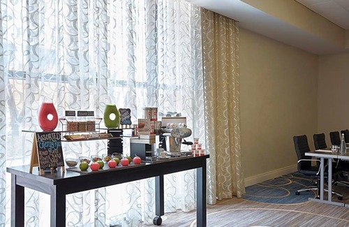 Downtown West Hotel | 3-Star Hotel ∙ Baltimore Marriott Inner Harbor at Camden Yards