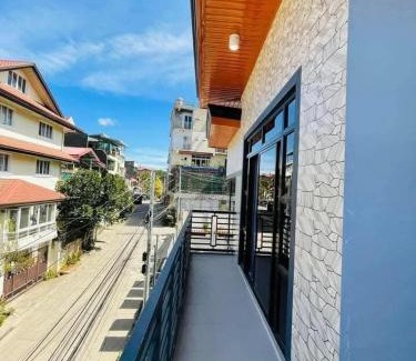 Baguio House | 3 Storey Baguio Modern Transient House by DeiGratia