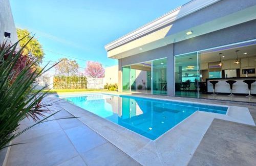 Vila Yolanda House | 3 Suítes Casa Nova prox Av Cataratas 5min Centro