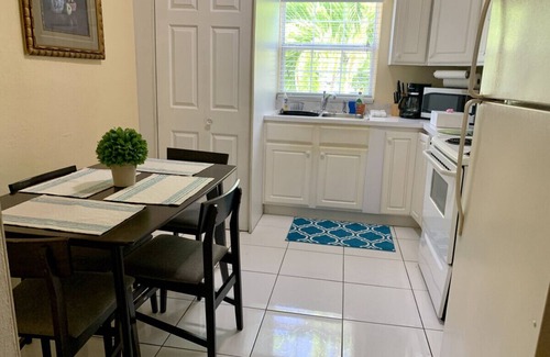 West Bay Apartment | 3 Suites BP - UP TO 30% OFF | Steps to Beach