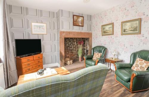 Brampton House | 3 Tindale Terrace