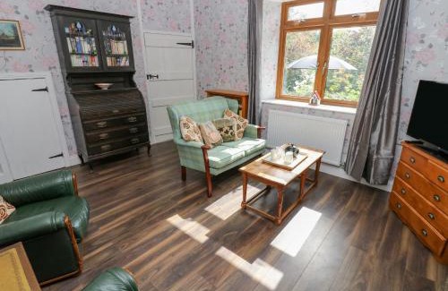 Brampton House | 3 Tindale Terrace