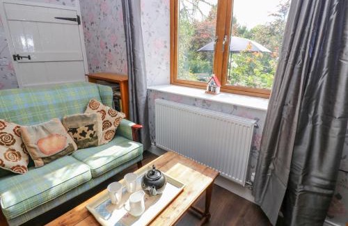 Brampton House | 3 Tindale Terrace